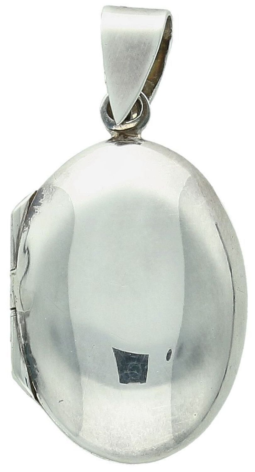 Zawieszka puzderko otwierane owalne próba 925, W 2268 Elegancka zawieszka puzderko otwierane w kształcie owalu, wykonana z wysokiej jakości srebra próby 925.1.jpg